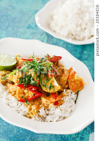 shrimps curry 20384816