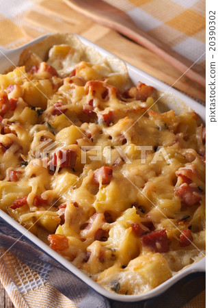 potato with bacon and cheese close up potato with bacon and cheese close up 20390302