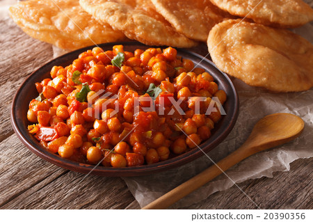 Indian Chana masala and puri bread close-up Indian Chana masala and puri bread close-up 20390356