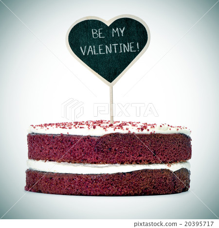 cake with the text be my valentine, vignetted 20395717