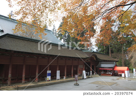 Hiezan Enryakuji in the autumn leaves season (East Tower · Nemoto Nakadodo) Hiezan Enryakuji in the autumn leaves season (East Tower · Nemoto Nakadodo) 20397074