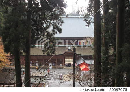 Hiezan Enryakuji in the autumn leaves season (East Tower · Nemoto Nakadodo) Hiezan Enryakuji in the autumn leaves season (East Tower · Nemoto Nakadodo) 20397076