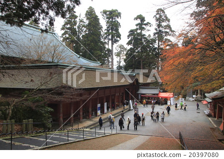 Hiezan Enryakuji in the autumn leaves season (East Tower · Nemoto Nakadodo) Hiezan Enryakuji in the autumn leaves season (East Tower · Nemoto Nakadodo) 20397080