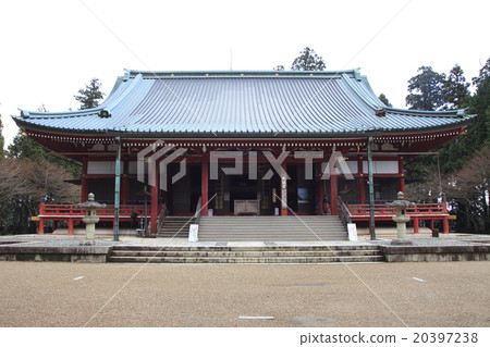 Hiezan Enryakuji in the autumn leaves season (East Hall · Great Auditorium) Hiezan Enryakuji in the autumn leaves season (East Hall · Great Auditorium) 20397238