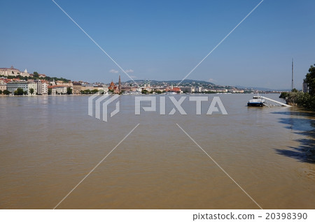 Flooded street view 20398390