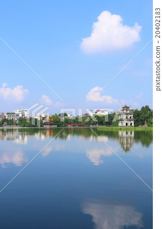 Hoan Kiem Lake in Hanoi, Vietnam 20402183