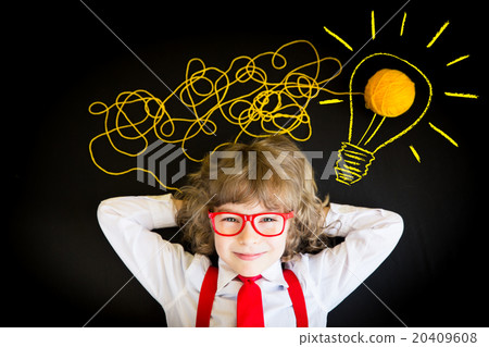 Young businessman Young businessman 20409608