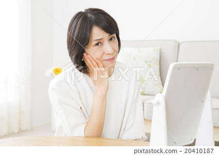 四十多歲的女性美 四十多歲的女性美 20410187