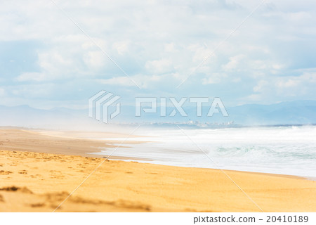 Long Sand Atlantic Beach with ocean waves Long Sand Atlantic Beach with ocean waves 20410189