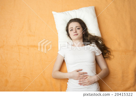 Sick woman 20415322