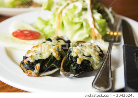 Baked mussels with cheese Baked mussels with cheese 20426243