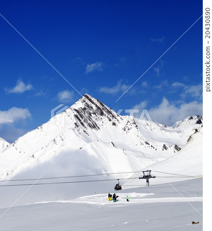 Ski resort at nice sun day after snowfall 20430890