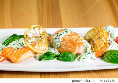 Salmon Steak with Grilled Vegetables, White Sauce 20431519