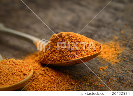 chili powder in a teaspoon 20432524