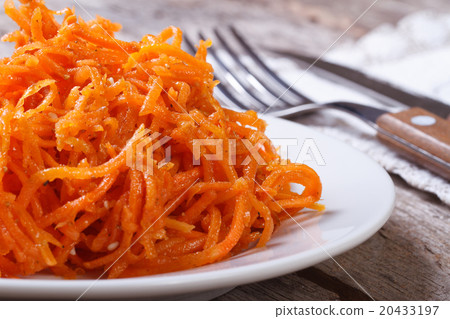 grated carrots with spices Korean. macro 20433197