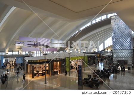 洛杉磯國際機場湯姆布拉德利國際航站樓Villarrugosa·亭子 20437390
