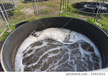 The work of treatment facilities in the small town The work of treatment facilities in the small town 20441022