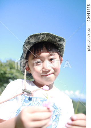 Child Boys Plant Child Boys Plant 20441358