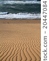 Tottori sand dunes 20447084
