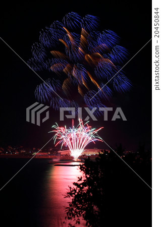Fireworks of Kamie 20450844