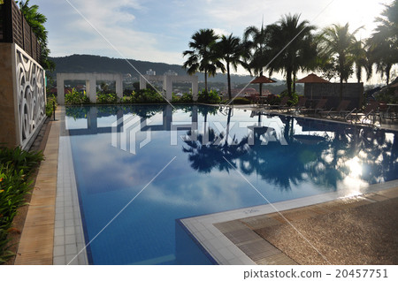 酒店位於馬來西亞吉隆坡的度假式游泳池清晨 20457751