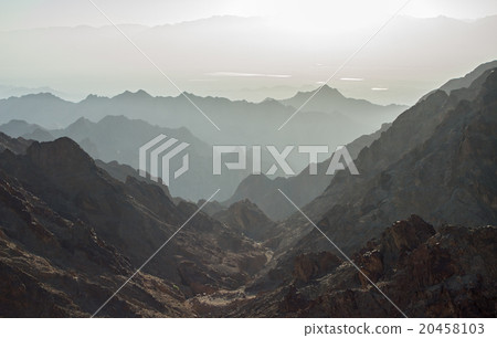 Sunrise over Red sea 20458103