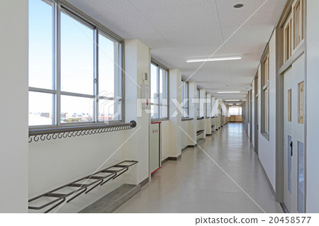 School hallway 20458577