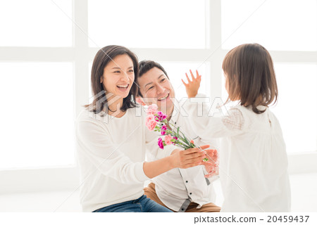 中間家庭形象 中間家庭形象 20459437