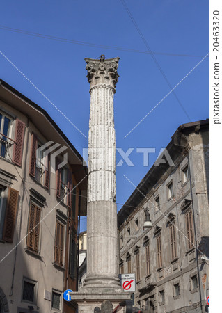 Ancient Roman column Ancient Roman column 20463320