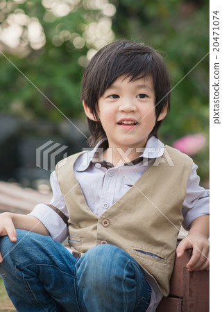 Close up of happy asian child 20471074