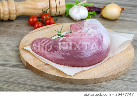 Raw pork fillet Raw pork fillet 20477747