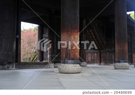 南禪寺三門的圓柱-2 南禪寺三門的圓柱-2 20480699