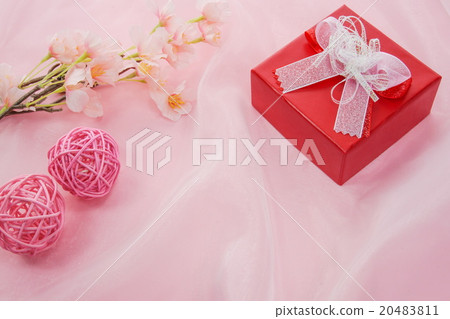 a box, box, gift 20483811