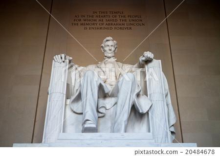 The statue of Abraham Lincoln The statue of Abraham Lincoln 20484678