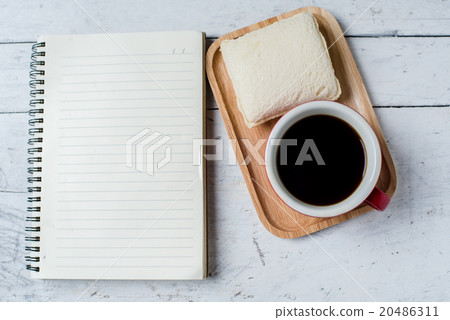 Tuna sandwich notebook and coffee red cup Tuna sandwich notebook and coffee red cup 20486311