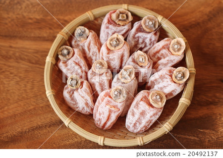 Dried persimmon Dried persimmon 20492137