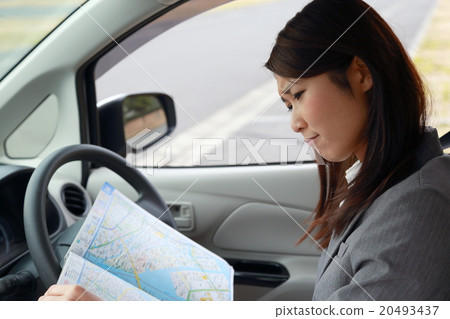 Business driver's license work suit car (female mini car driver's business woman map maps smaho) Business driver's license work suit car (female mini car driver's business woman map maps smaho) 20493437
