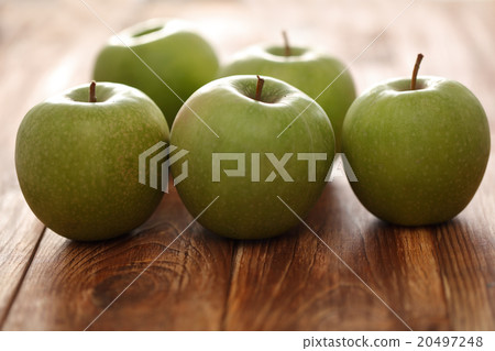 Green apples Green apples 20497248