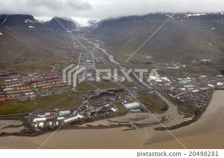 View over Longyearbyen from above,Svalbard, Norway View over Longyearbyen from above,Svalbard, Norway 20498281