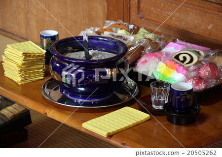 在沖繩的法律事務中使用的家具（黃紙·其他世界的錢） 20505262