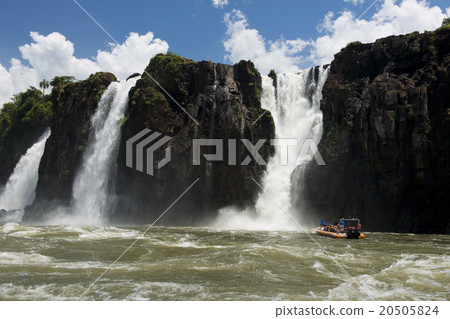 Dinghy under the  the Iguazu Falls 20505824