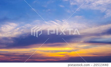 Nice sunshine in sky with clouds 20513440