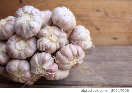 Garlic 20517696