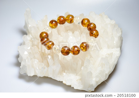 Crystal · cluster 20518100