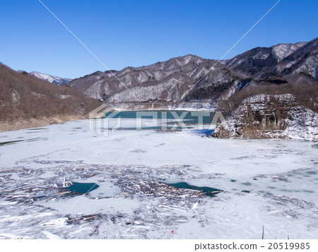 Lorei湖的冬天 20519985