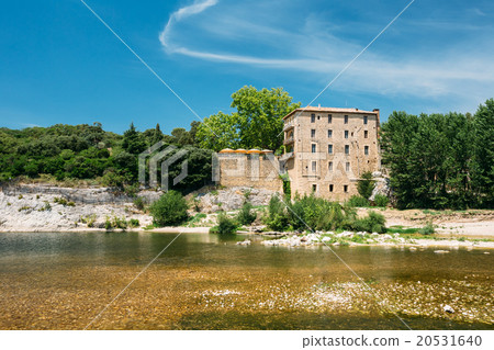 Old House Near Ancient Roman aqueduct of Pont du 20531640