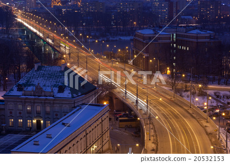 Movement of cars on the night street in Warsaw in the winter, the top view Movement of cars on the night street in Warsaw in the winter, the top view 20532153
