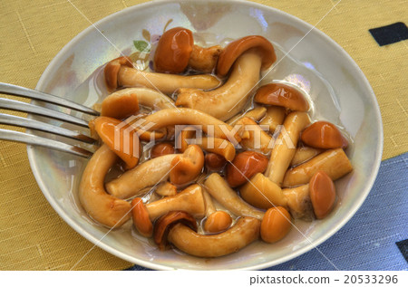Pickled mushrooms Pickled mushrooms 20533296