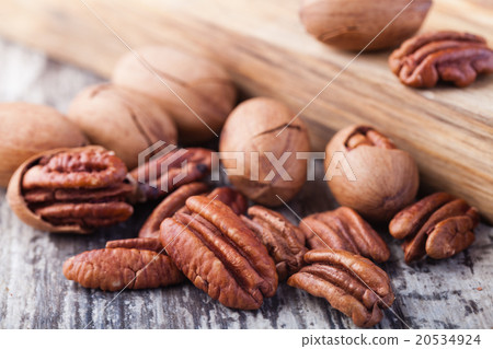 pecans pecans 20534924