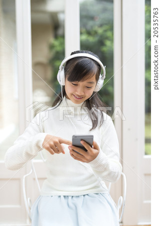 青少年的生活 青少年的生活 20535763